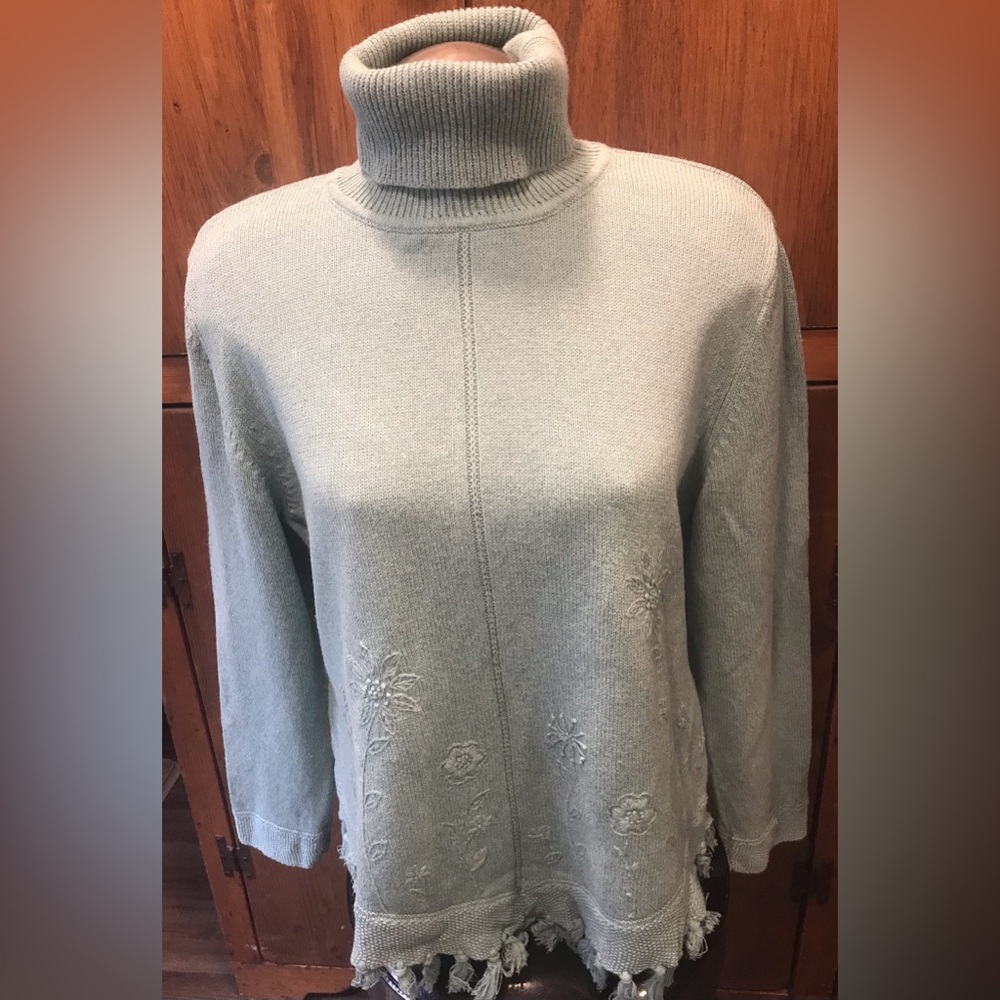 Vintage Alfred Dunner Pale Green Turtle Neck Sweater - Size Large